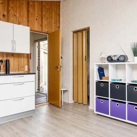 7 Person In Struer-by Traum *